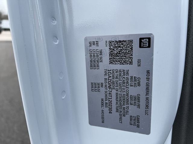 2026 Chevrolet Express Passenger LS