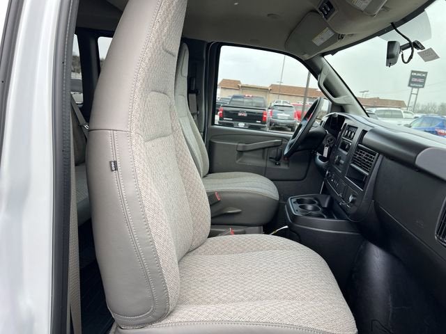 2026 Chevrolet Express Passenger LS