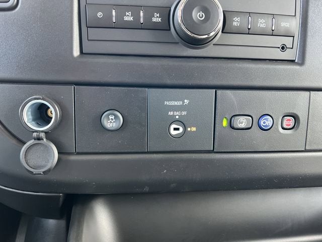 2026 Chevrolet Express Passenger LS