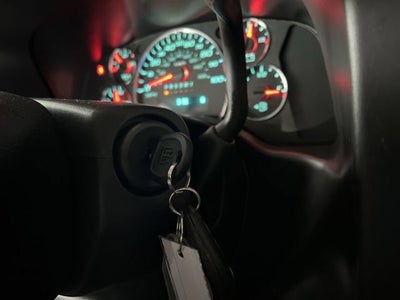 2026 Chevrolet Express Passenger LS