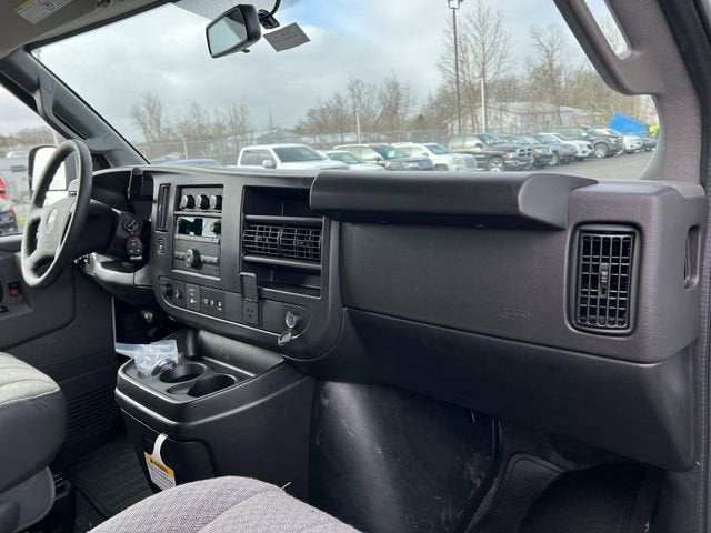 2026 Chevrolet Express Passenger LS