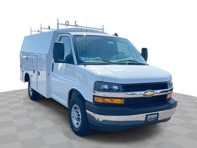 2026 Chevrolet Express Cutaway 3500 1WT