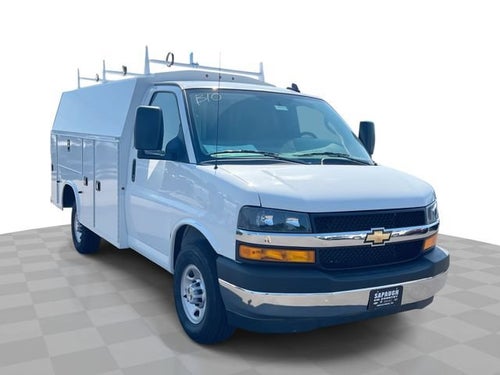 2026 Chevrolet Express Cutaway 3500 1WT