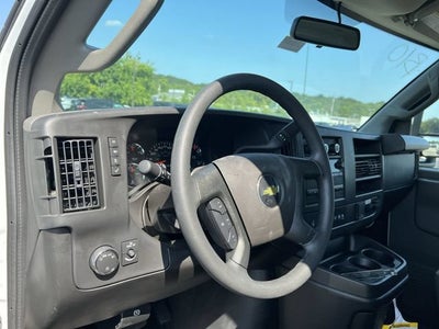 2026 Chevrolet Express Cutaway 3500 1WT