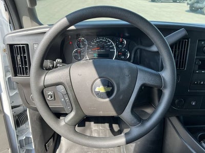 2026 Chevrolet Express Cutaway 3500 1WT