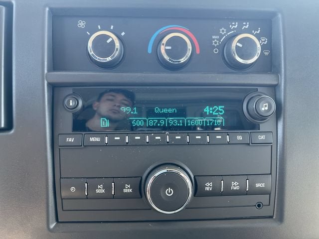 2026 Chevrolet Express Cutaway 3500 1WT