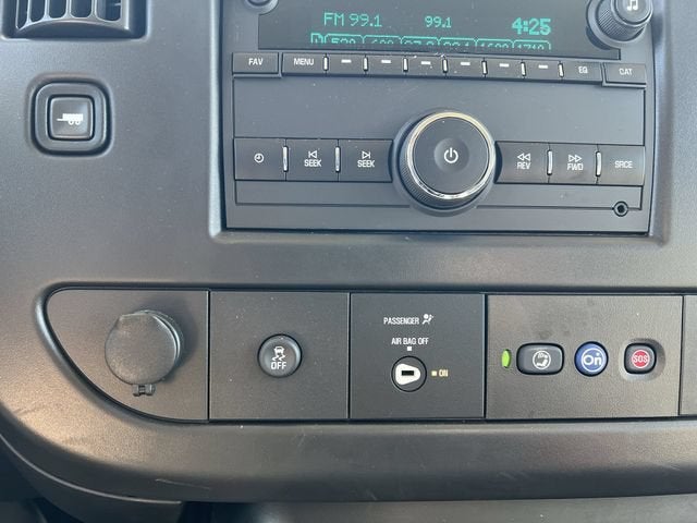 2026 Chevrolet Express Cutaway 3500 1WT