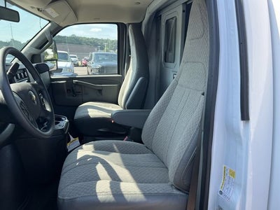 2026 Chevrolet Express Cutaway 3500 1WT