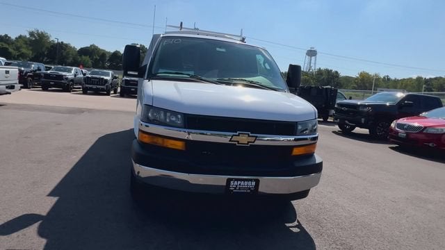 2026 Chevrolet Express Cutaway 3500 1WT