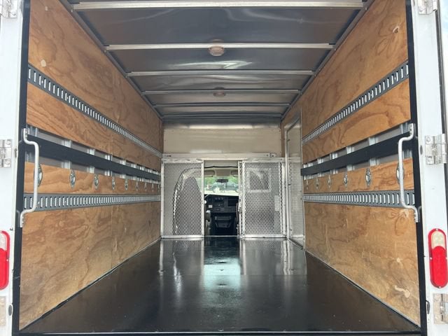 2016 Chevrolet Express Cutaway 3500 3500