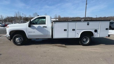 2025 Chevrolet Silverado 3500 HD Chassis Cab Work Truck