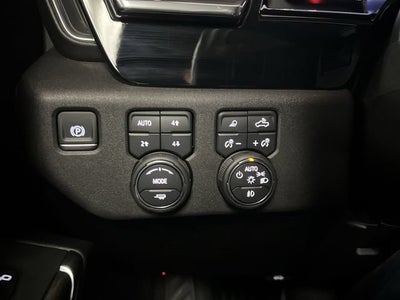 2025 Chevrolet Silverado 3500 HD LT