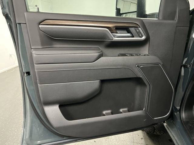 2025 Chevrolet Silverado 3500 HD LT