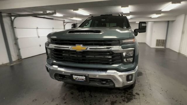 2025 Chevrolet Silverado 3500 HD LT