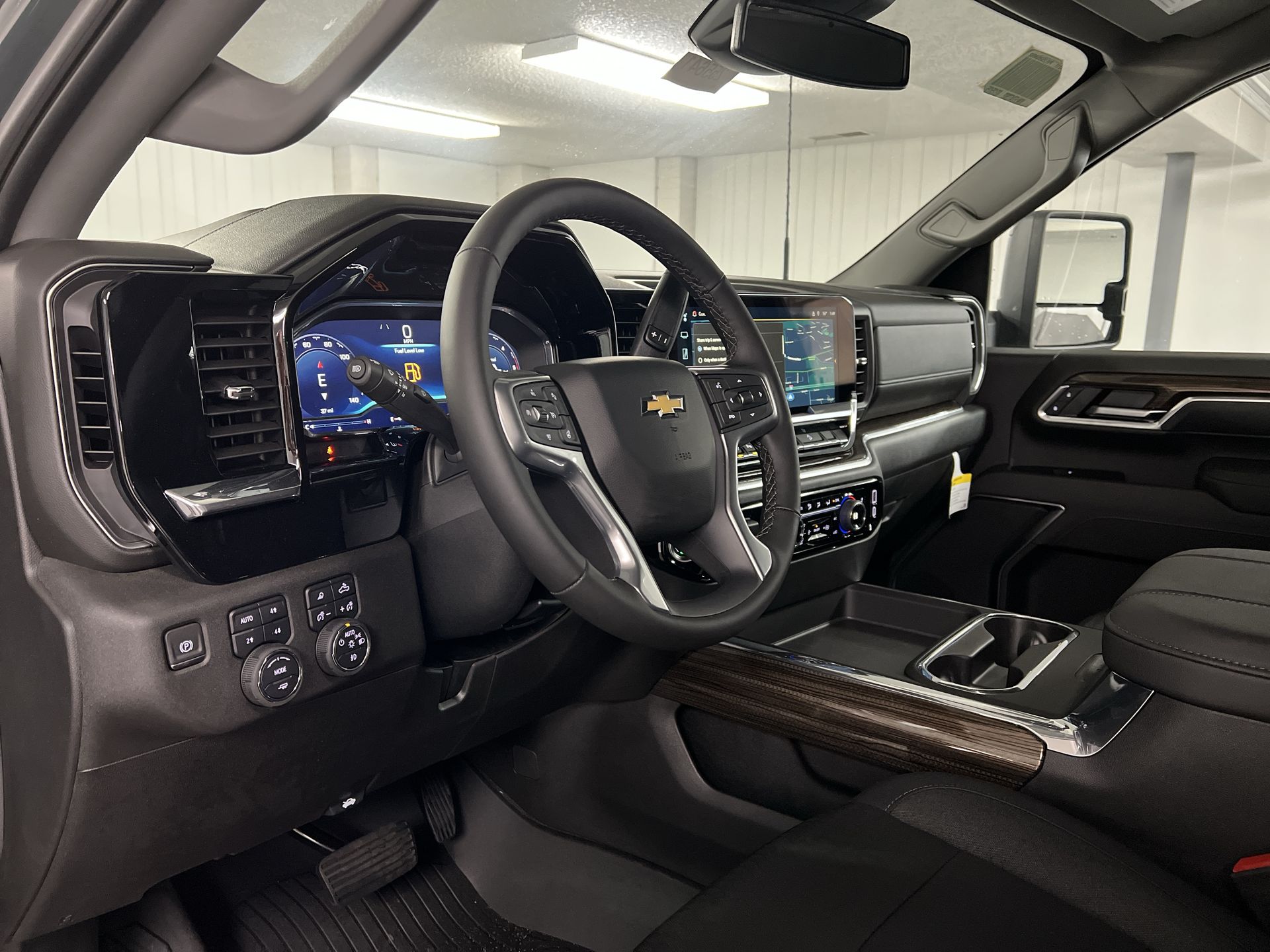 2025 Chevrolet Silverado 3500 HD LT