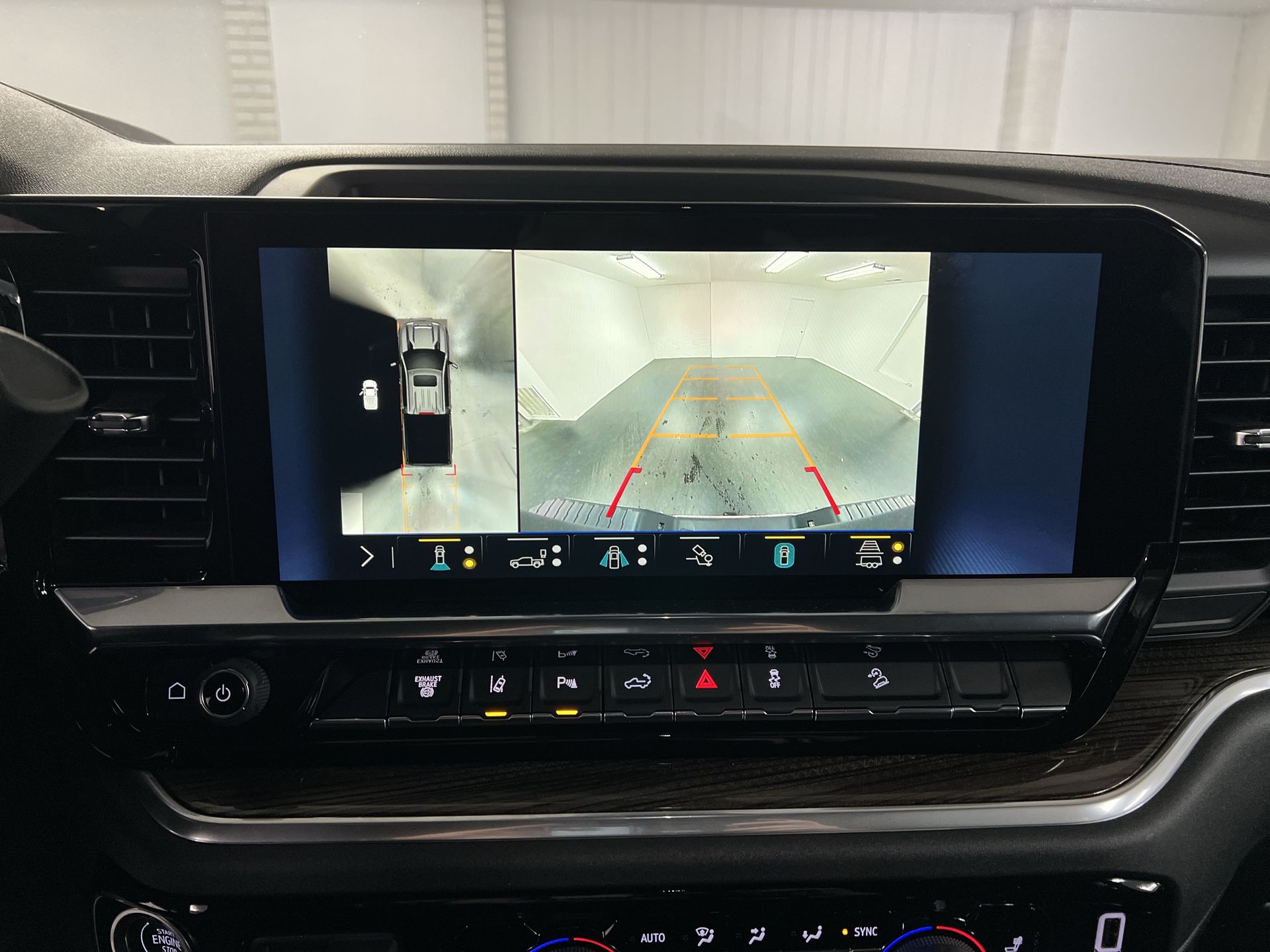 2025 Chevrolet Silverado 3500 HD LT