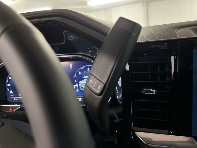 2025 Chevrolet Silverado 3500 HD LTZ