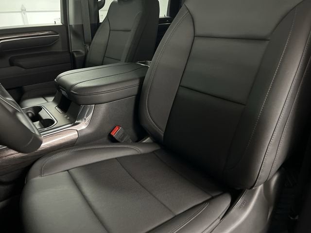 2025 Chevrolet Silverado 3500 HD LTZ