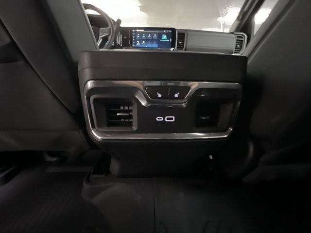 2025 Chevrolet Silverado 3500 HD LTZ