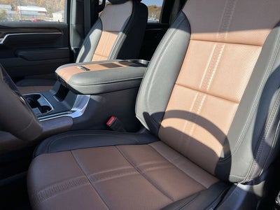 2025 Chevrolet Silverado 3500 HD High Country