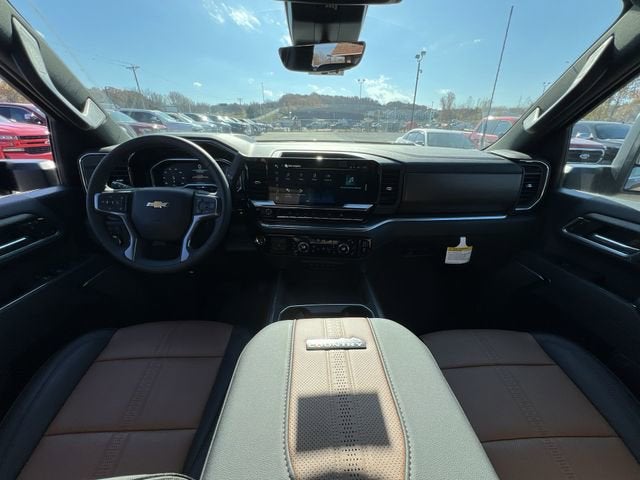 2025 Chevrolet Silverado 3500 HD High Country