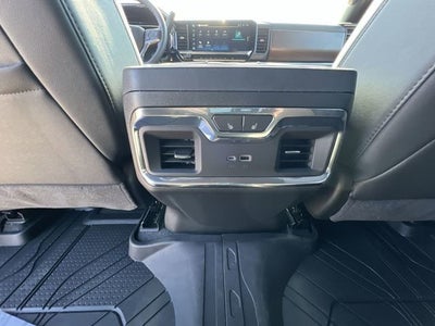 2025 Chevrolet Silverado 3500 HD High Country