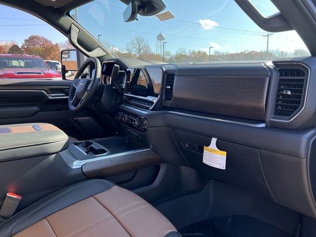 2025 Chevrolet Silverado 3500 HD High Country