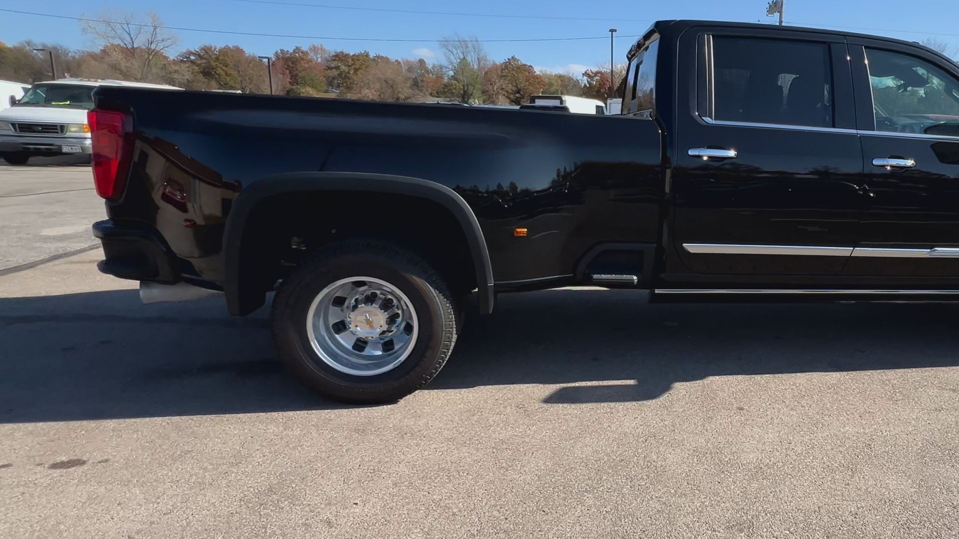 2025 Chevrolet Silverado 3500 HD High Country