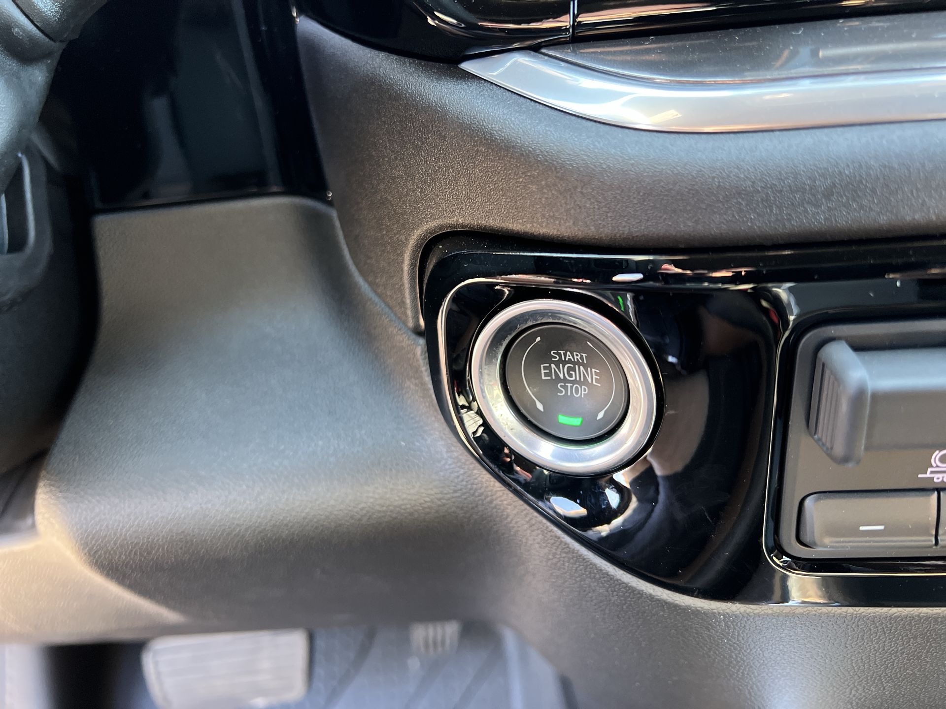 2025 Chevrolet Silverado 3500 HD High Country