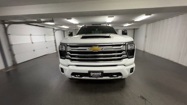 2024 Chevrolet Silverado 3500 HD High Country DRW
