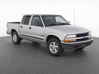 2002 Chevrolet S10 LS