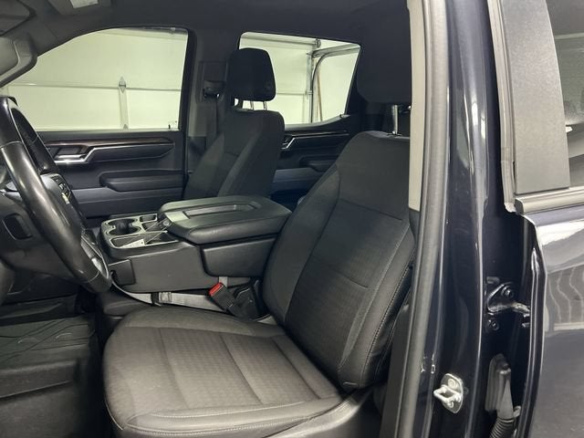 2024 Chevrolet Silverado 1500 LT - Photo 19