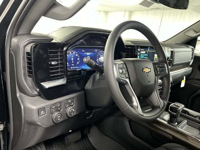 2026 Chevrolet Silverado 1500 LT - Photo 10