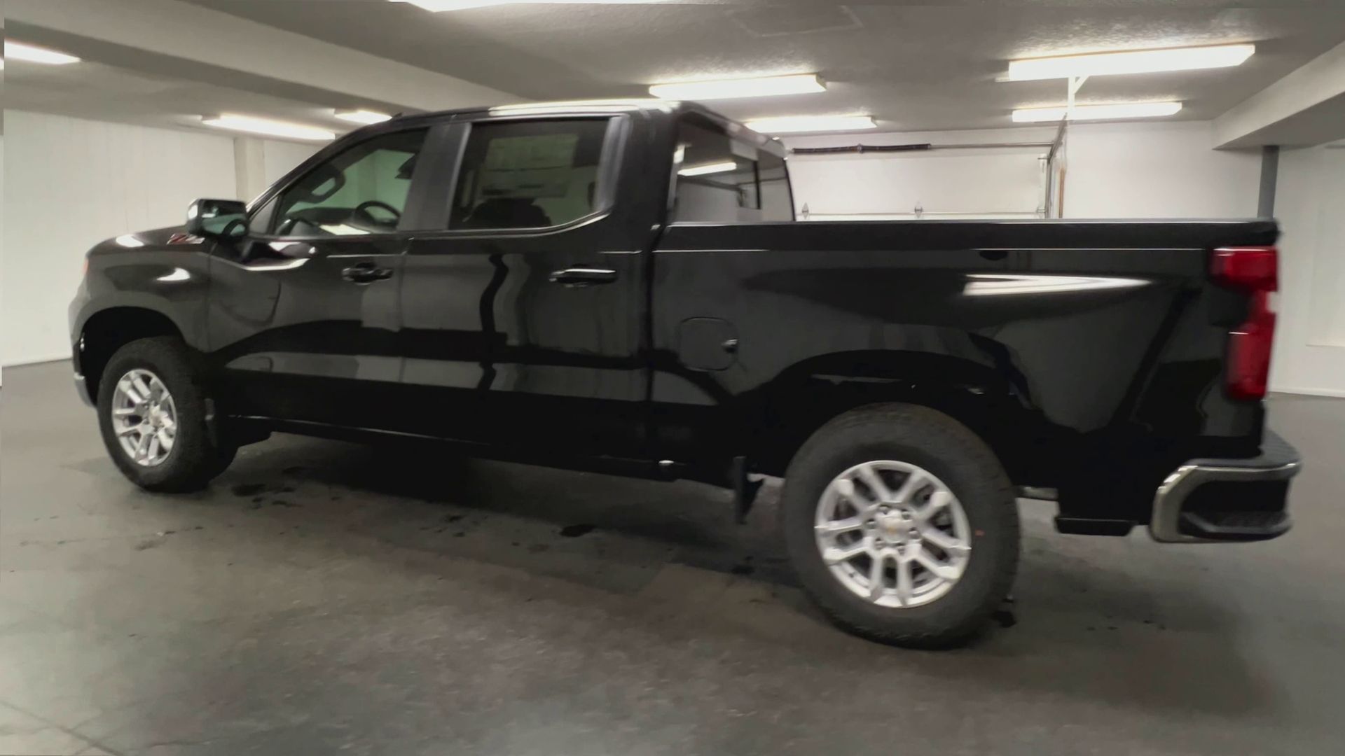 2026 Chevrolet Silverado 1500 LT - Photo 40