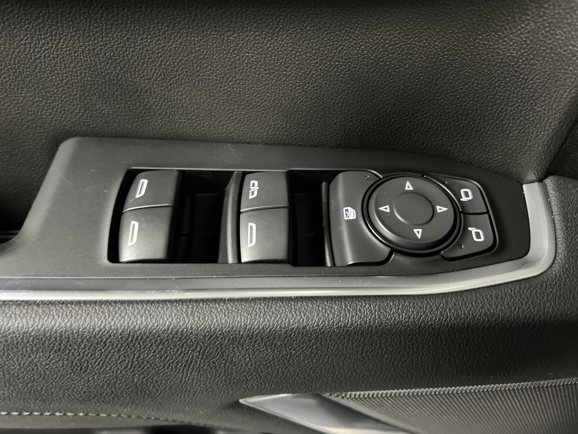 2026 Chevrolet Silverado 1500 LT - Photo 58