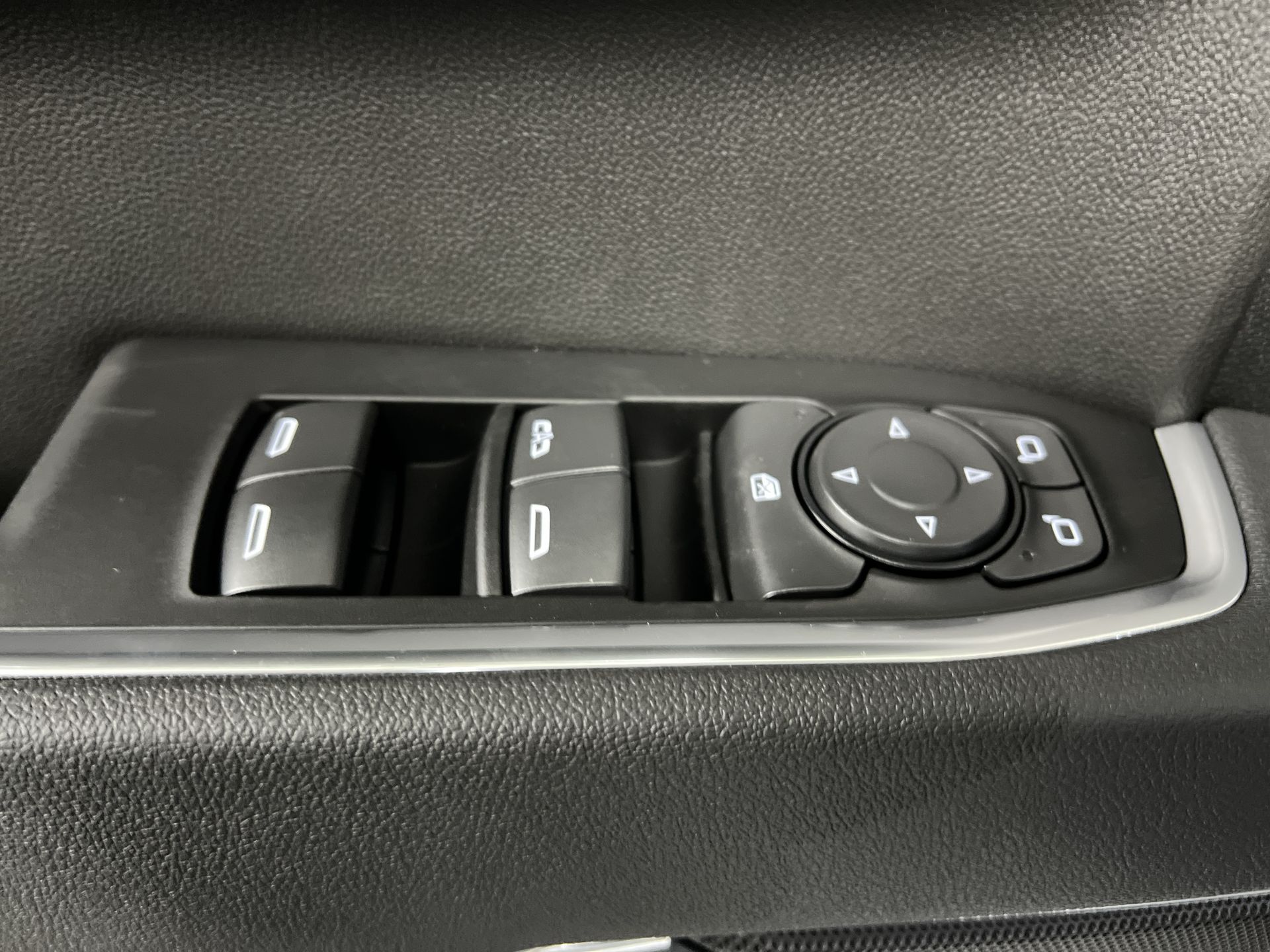 2026 Chevrolet Silverado 1500 LT - Photo 58