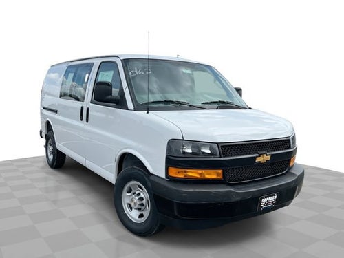 2026 Chevrolet Express Cargo WT
