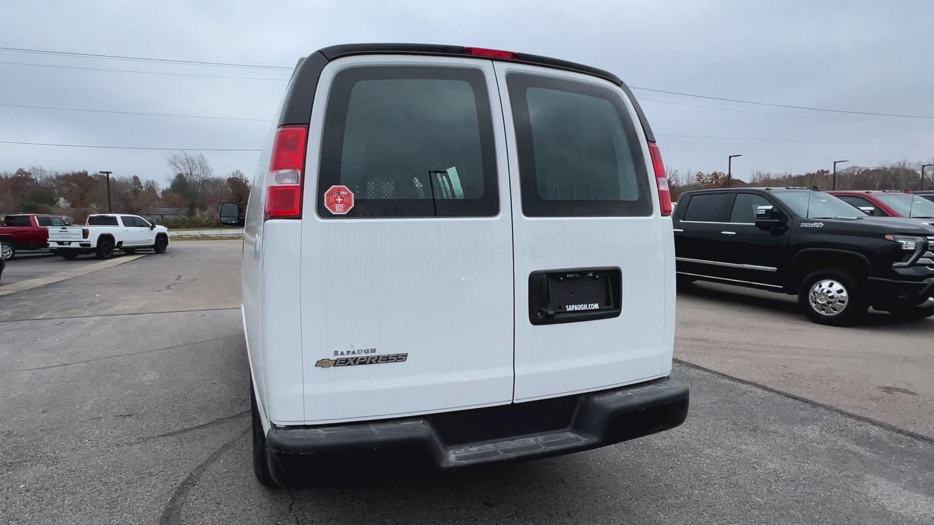 2025 Chevrolet Express Cargo 2500 WT