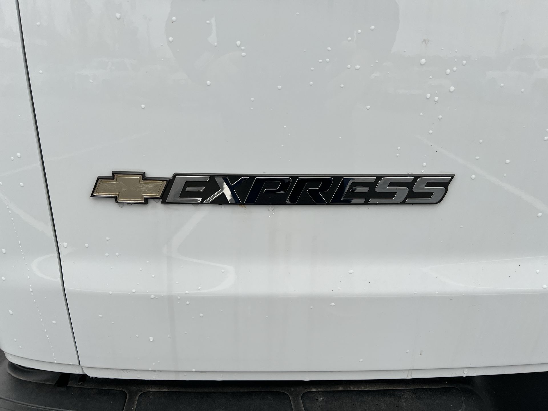 2025 Chevrolet Express Cargo 2500 WT
