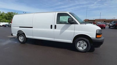 2026 Chevrolet Express Cargo WT