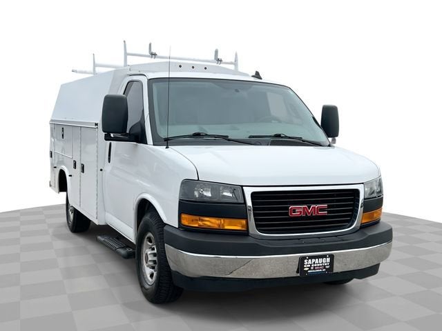 2020 GMC Savana Cutaway 3500 Work Van
