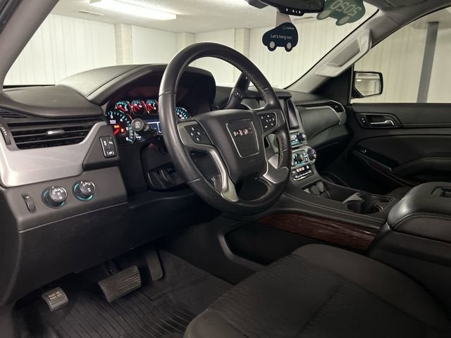 2020 GMC Yukon SLE - Photo 10