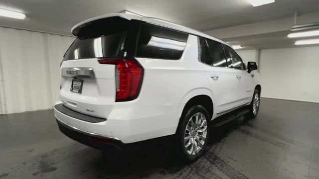 2024 GMC Yukon SLT
