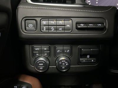 2024 GMC Yukon Denali Ultimate