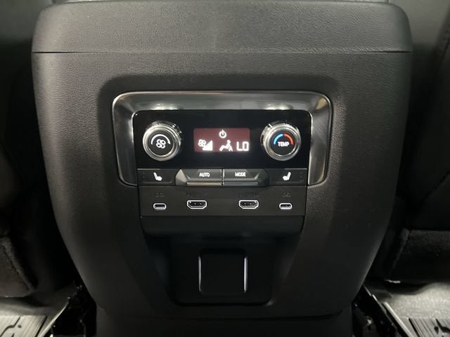 2025 GMC Yukon XL Elevation