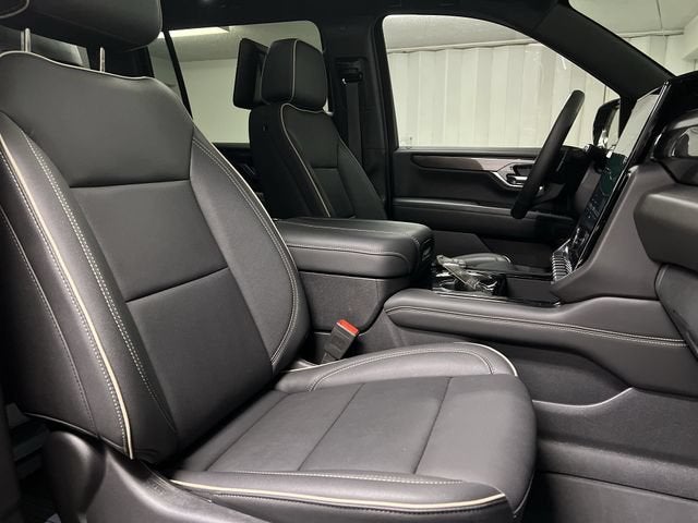 2025 GMC Yukon XL Elevation