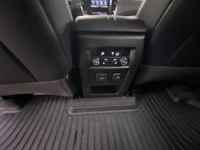 2022 Chevrolet Traverse High Country