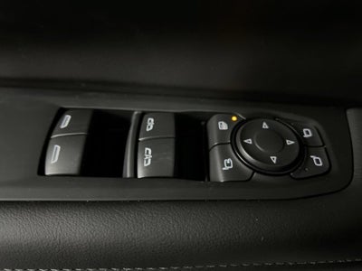 2027 Chevrolet Suburban LT
