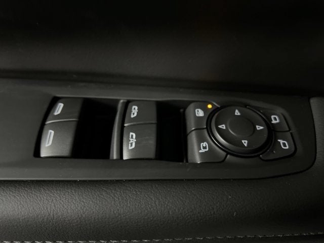 2027 Chevrolet Suburban LT