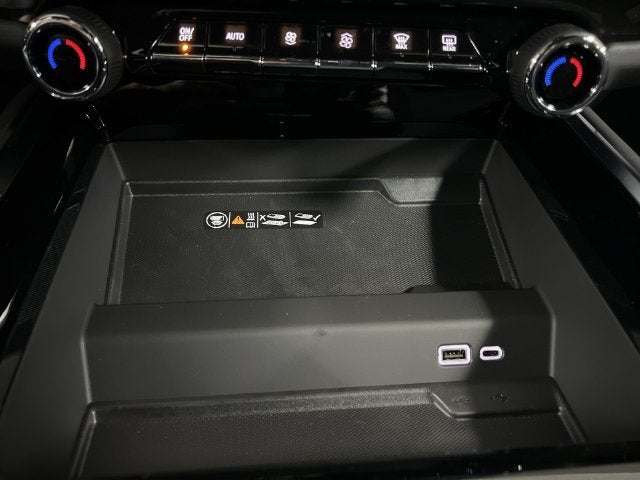 2027 Chevrolet Suburban LT